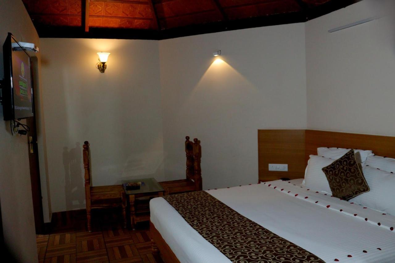 Ack Palacce Inn Yercaud Eksteriør bilde