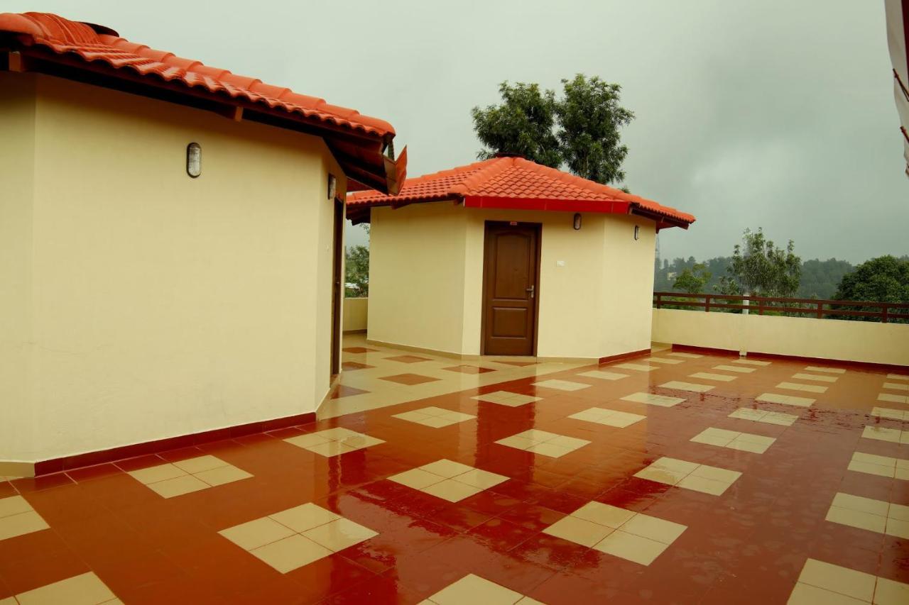 Ack Palacce Inn Yercaud Eksteriør bilde